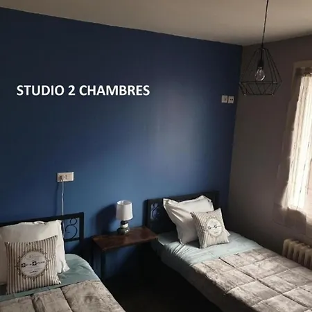 De 2 Chambres Avec Wifi A *